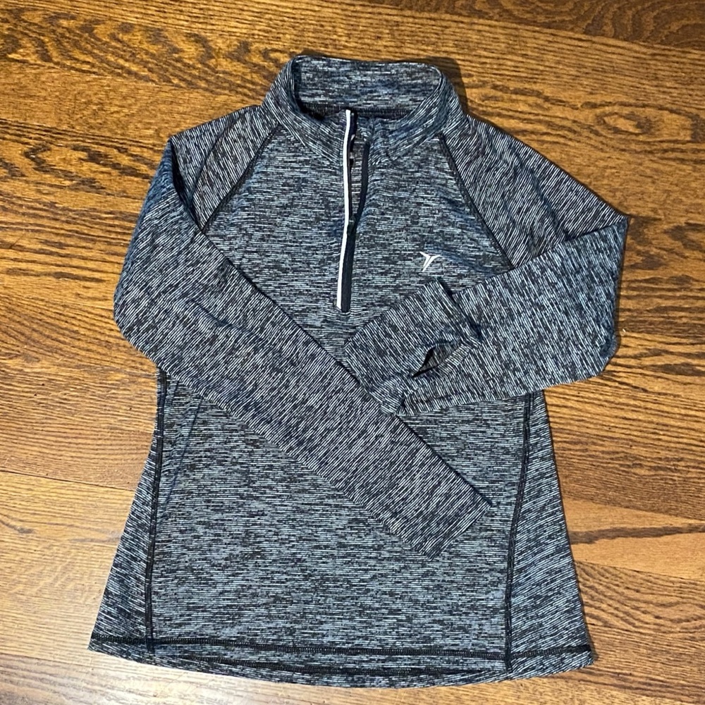 Workout zip up